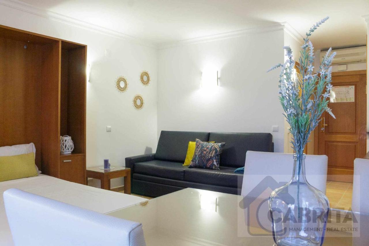 Apartamento Gaivota Quinta Velha By Your Home Algarve كاباناس تْدي تافيرا المظهر الخارجي الصورة