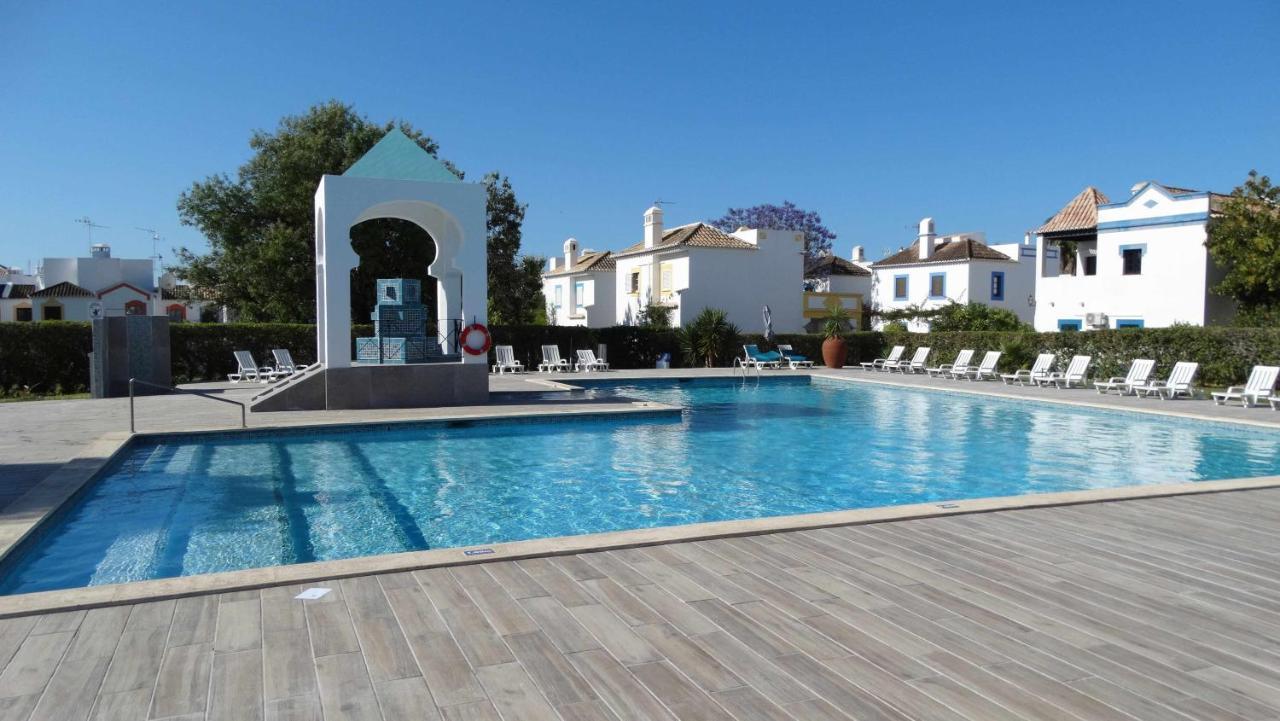 Apartamento Gaivota Quinta Velha By Your Home Algarve كاباناس تْدي تافيرا المظهر الخارجي الصورة
